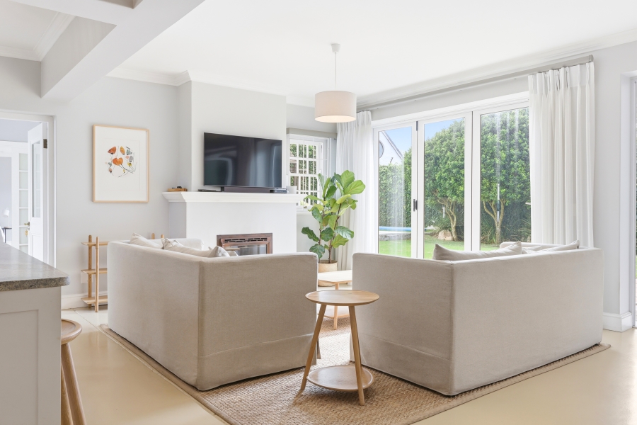 4 Bedroom Property for Sale in Newlands Western Cape
